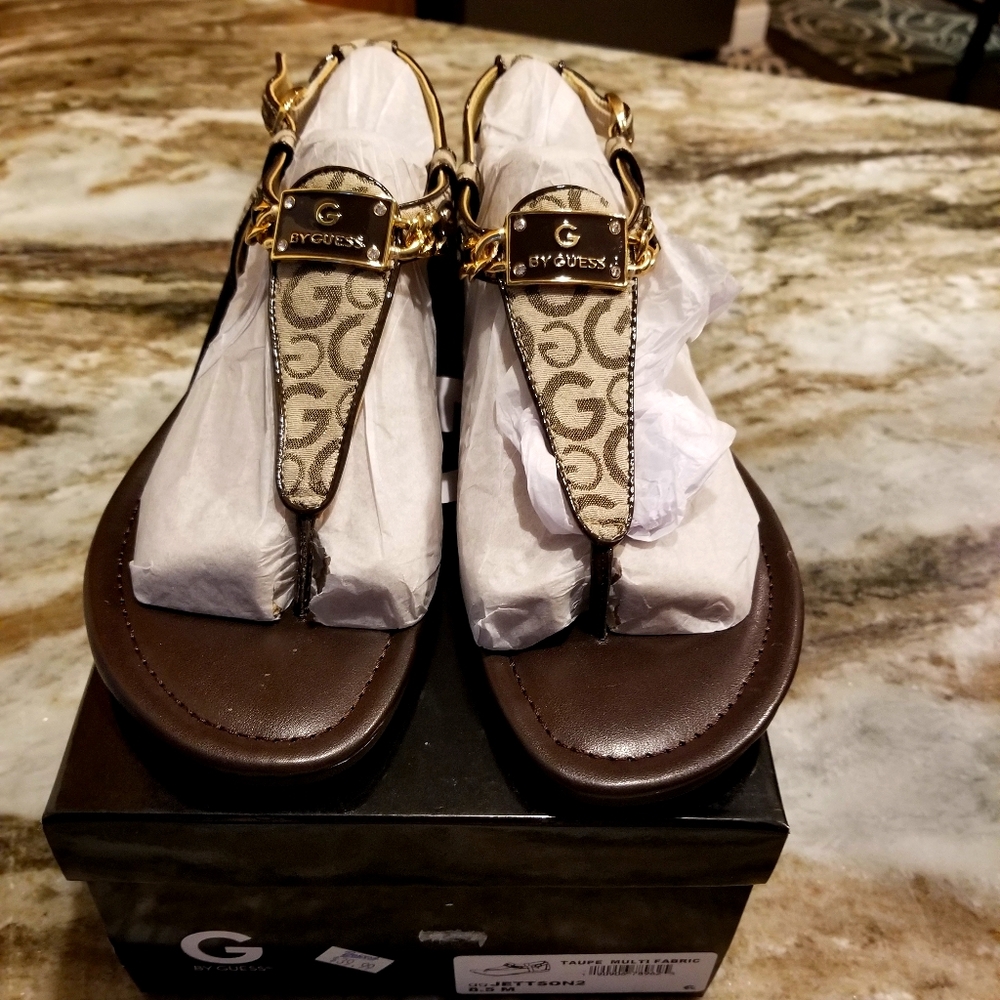 Guess Sandals NIB